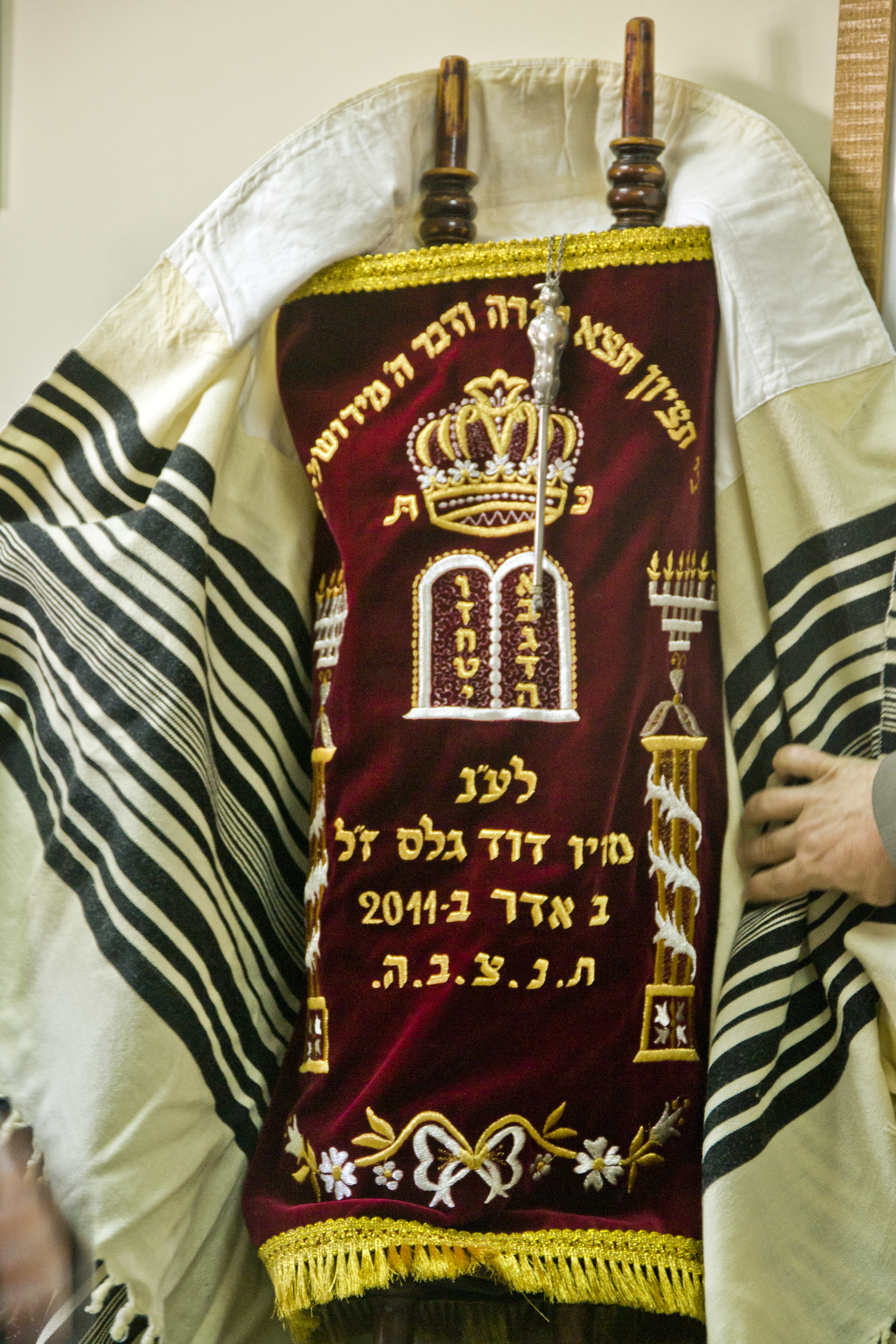 12979072644_a8a7755667_o